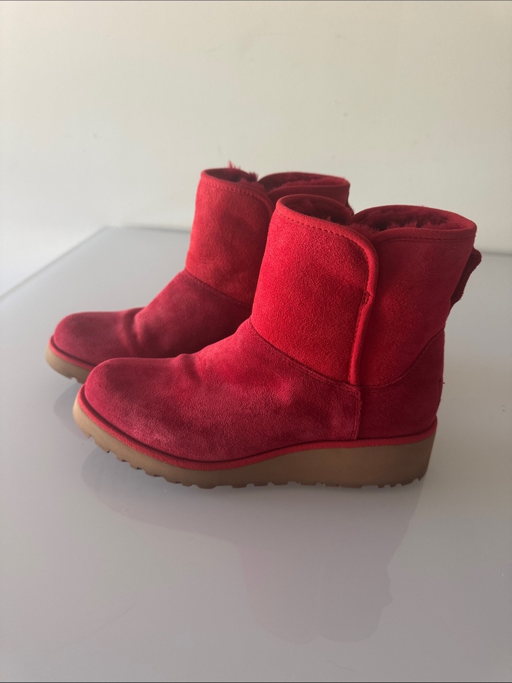 UGG Kristin Classic Slim Booties Red Size 6.5 - Picture 7 of 15
